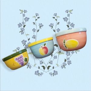 Vintage Lillian Vernon Handpainted mixing bowls